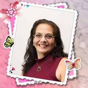 Meet your Posher, Andrea